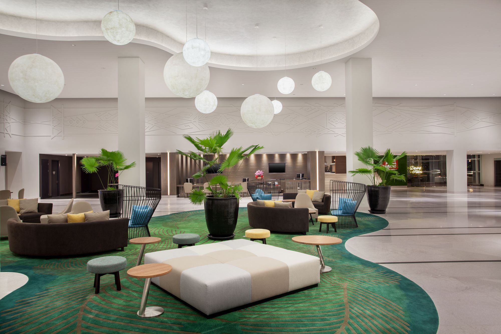 Hotel Pullman Miri Waterfront Exterior foto Lobby